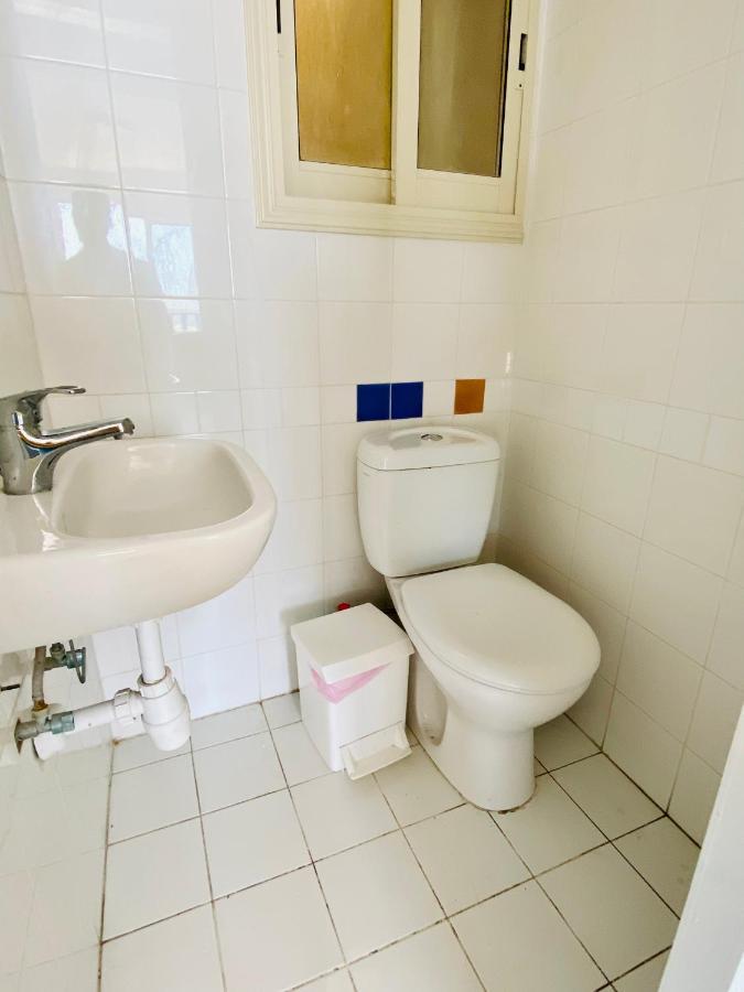 Basillica 3 Bedrooms Apartment Пафос Екстериор снимка